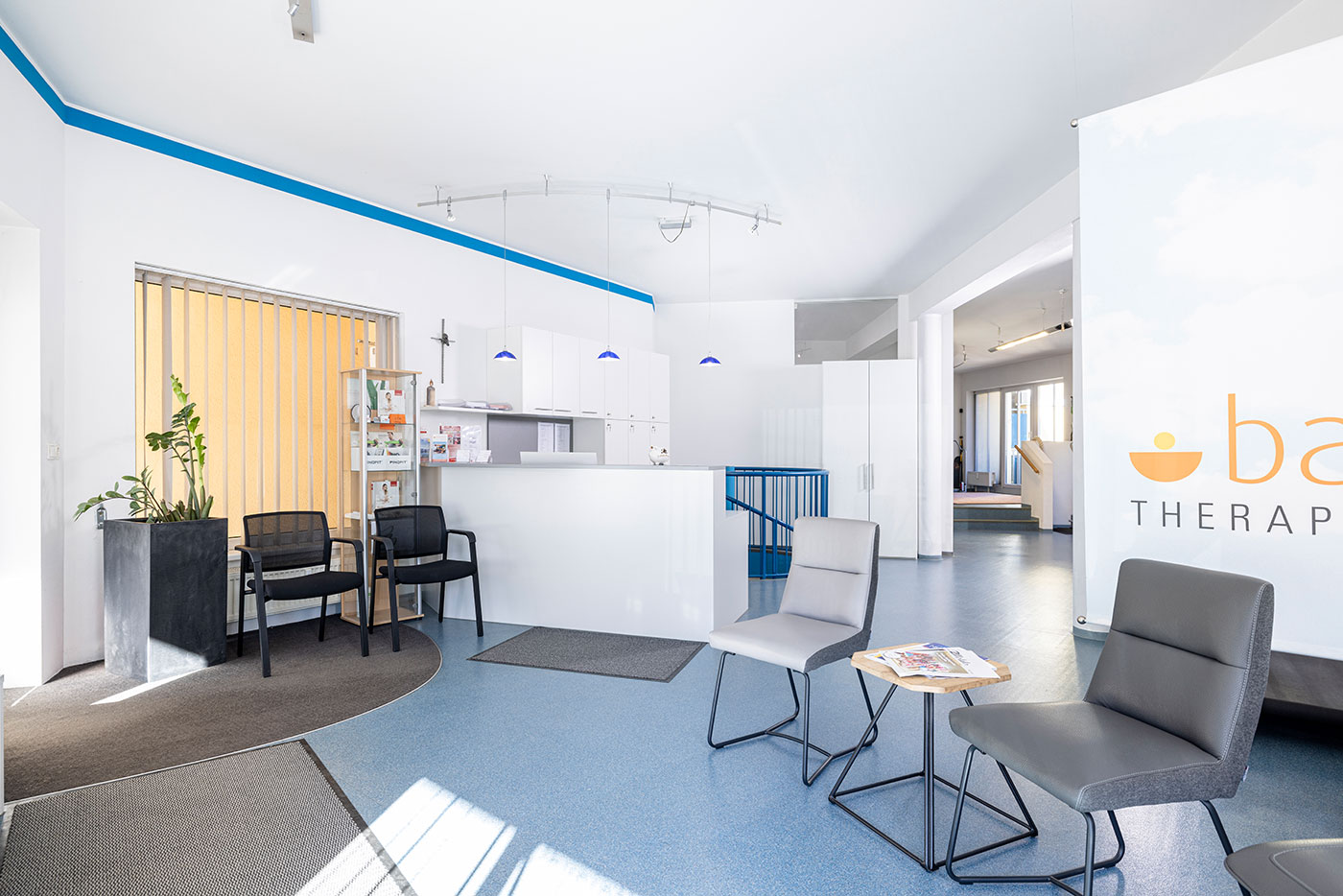 Therapie Balance Empfang